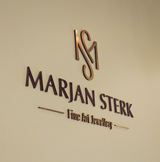 Marjan Sterk Fine Art Jewellery