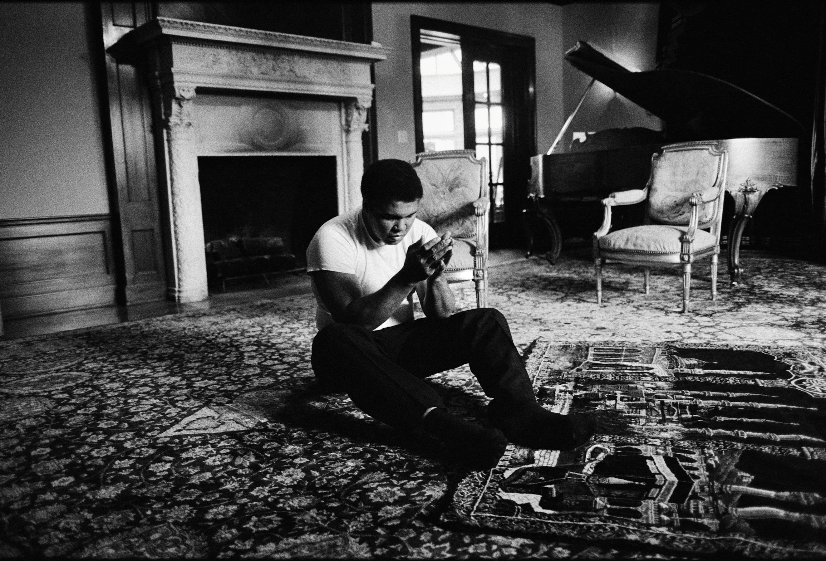 Muhammad Ali , Praying