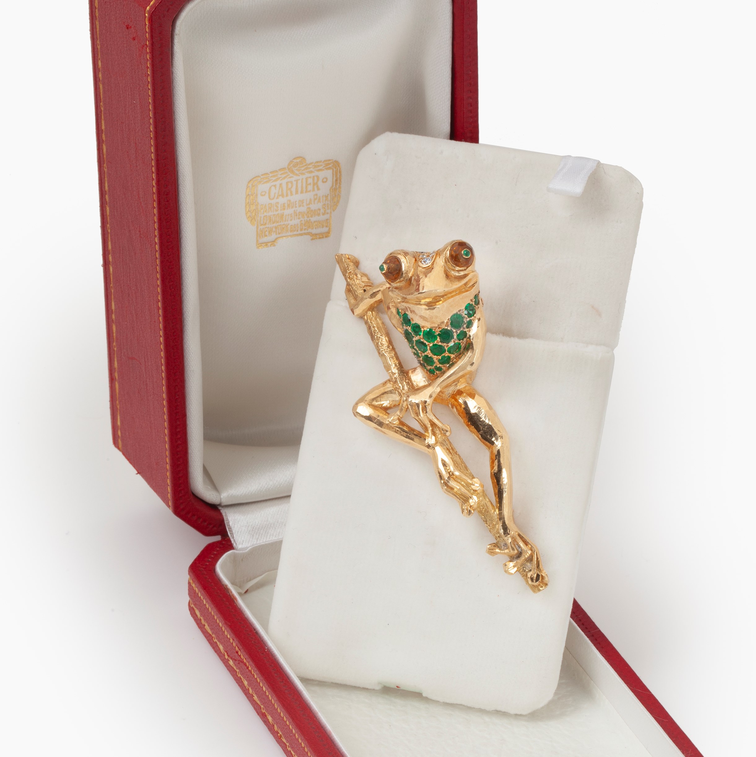 Cartier frog brooch