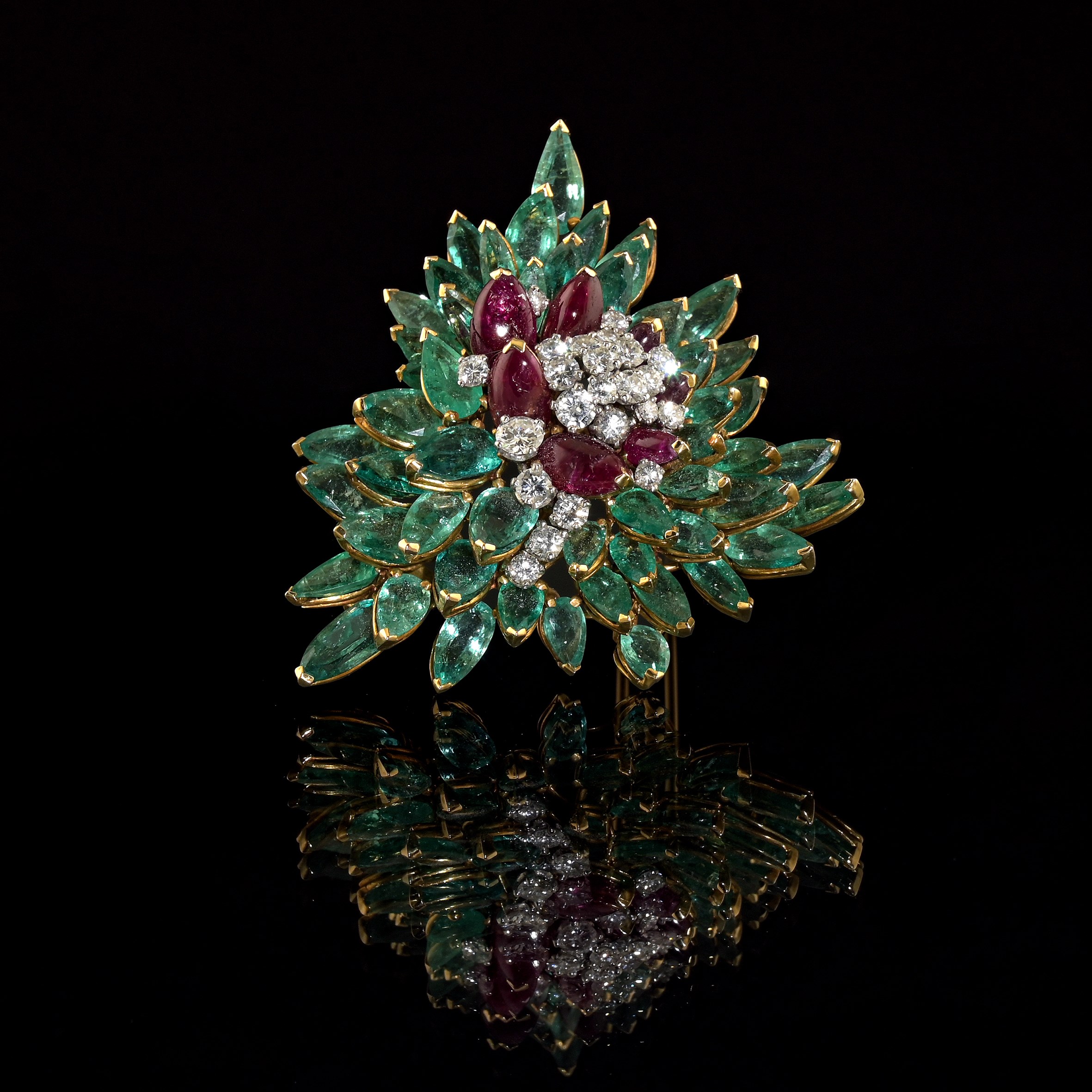 A brooch by Marchak