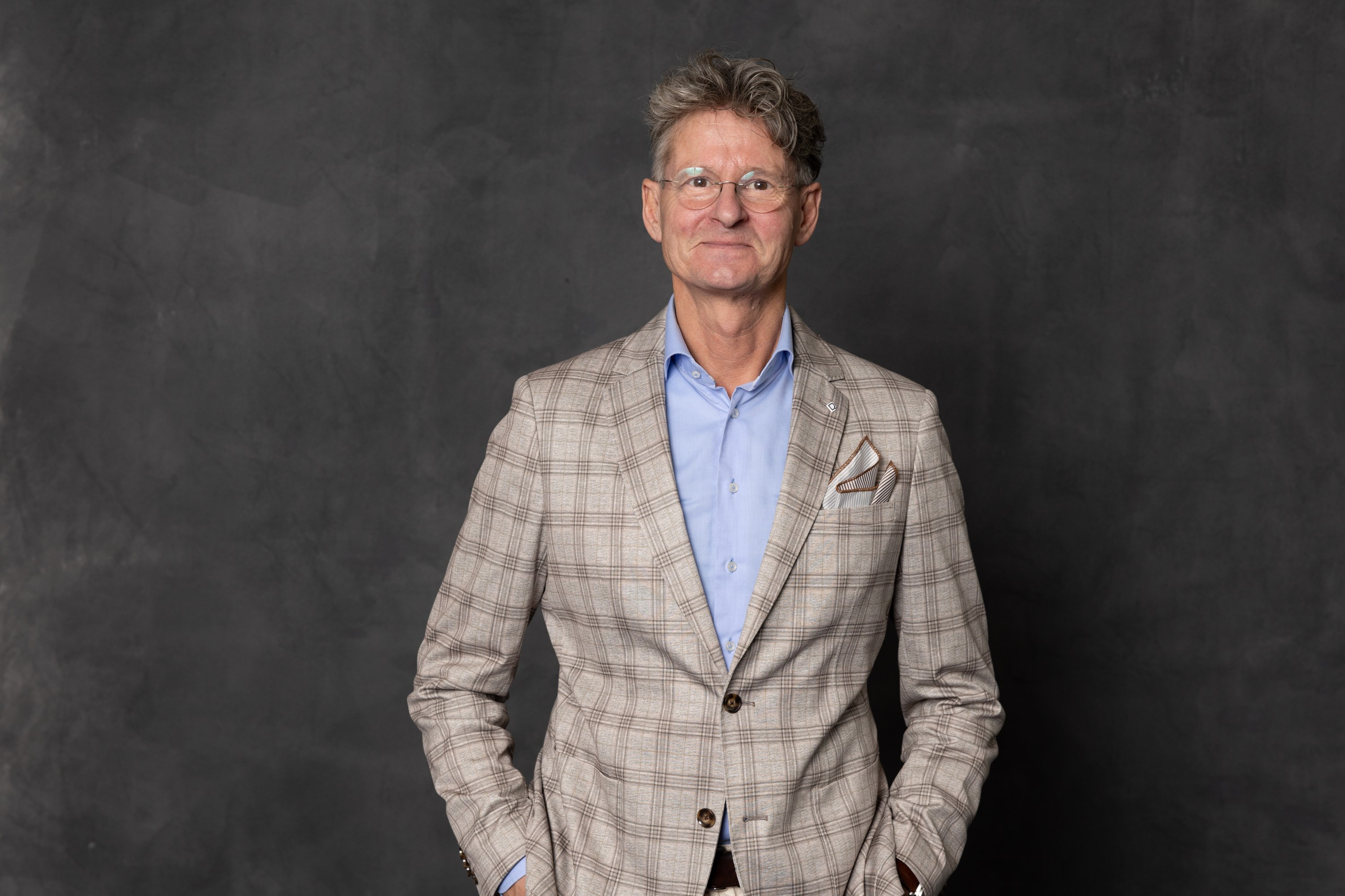 galerie VAN DEN BRUINHORST